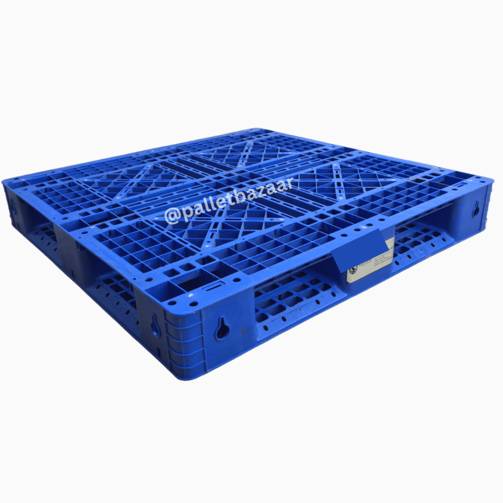 10 ADVANTAGES OF USING PLASTIC PALLETS FOR EXPORT BUSINESS 2 Advantages of Using Plastic Pallets for Export Business